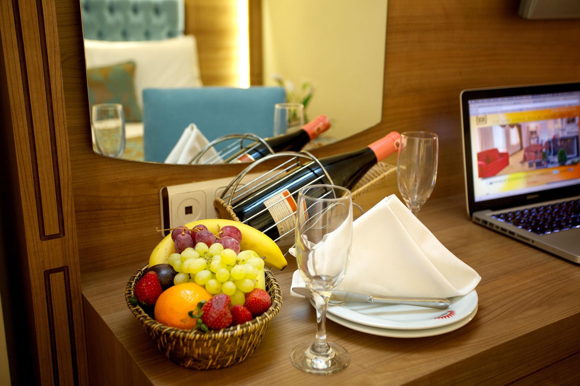 Budo Hotel Истанбул Екстериор снимка