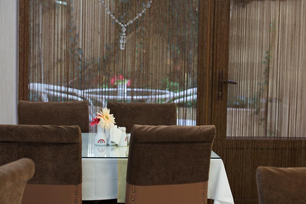 Budo Hotel Истанбул Екстериор снимка